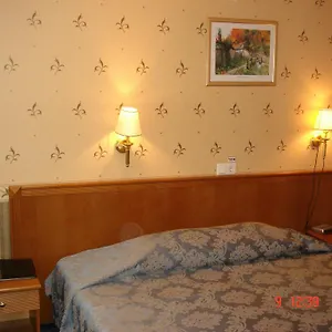 Hotel Znannya